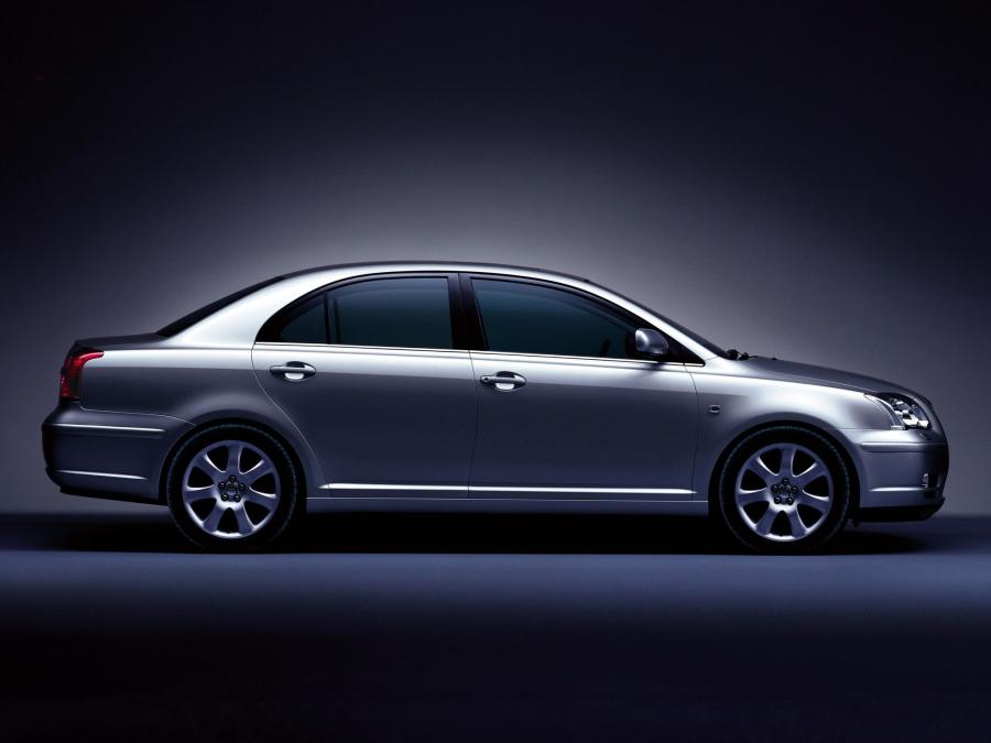  Toyota Avensis Sedan 2003 года  (фото 17 из 30)